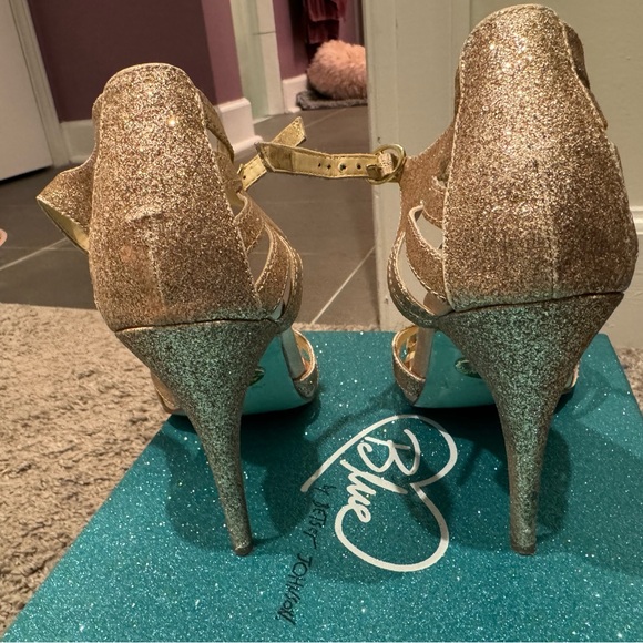 Blue by Betsey Johnson 8.5 - Picture 3 of 6